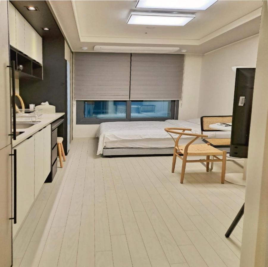 Mi Stay - Starbnb Branch Daegu Bagian luar foto